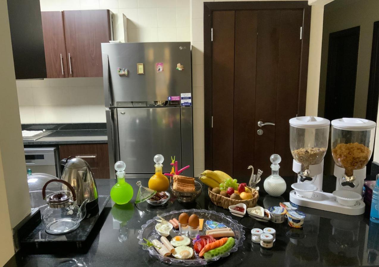 Auberge de jeunesse Alexandrina à Dubaï Extérieur photo