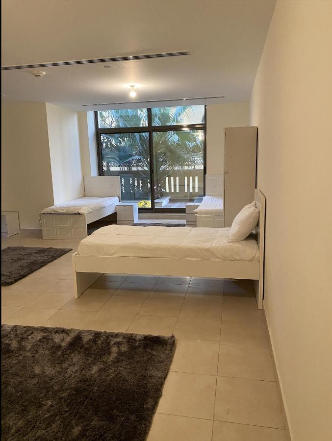 Auberge de jeunesse Alexandrina à Dubaï Extérieur photo