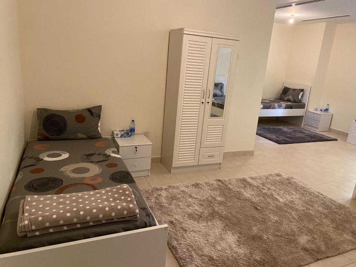 Auberge de jeunesse Alexandrina à Dubaï Extérieur photo