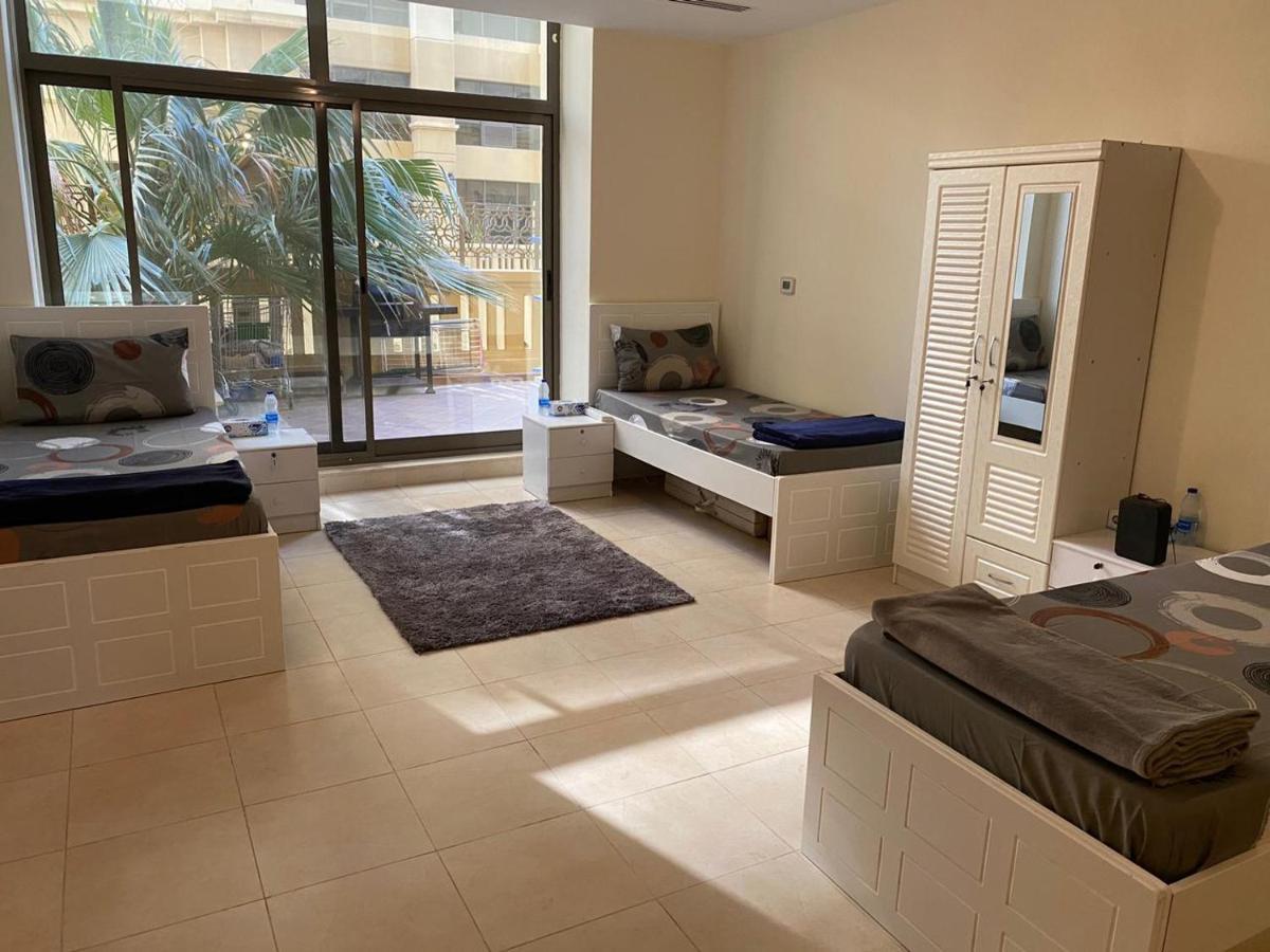 Auberge de jeunesse Alexandrina à Dubaï Extérieur photo