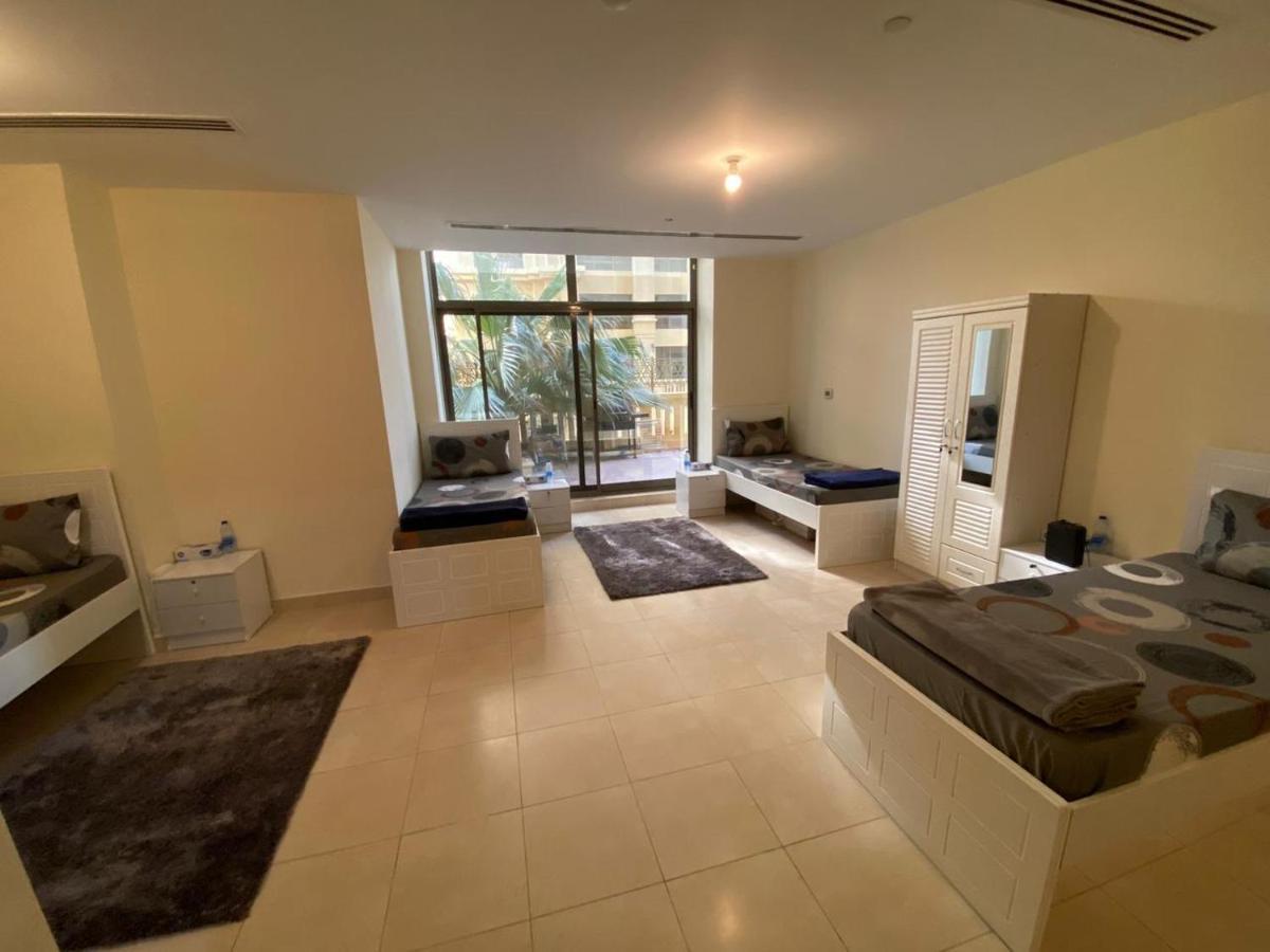 Auberge de jeunesse Alexandrina à Dubaï Extérieur photo