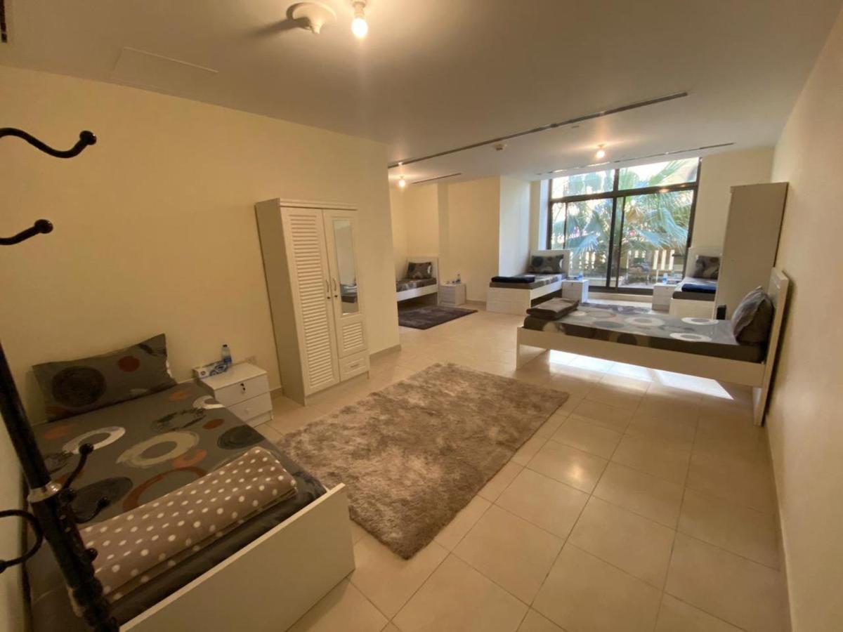 Auberge de jeunesse Alexandrina à Dubaï Extérieur photo